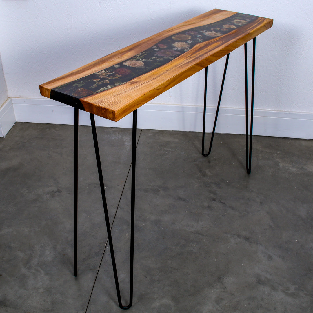 Dyffryn Console Table