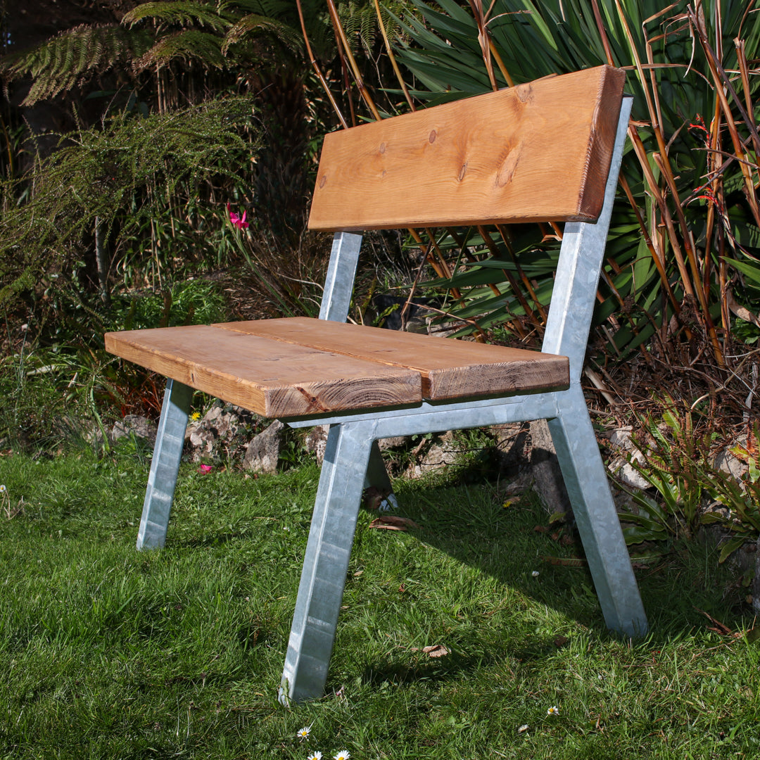 Extra Chunky Garden Bench With Back - Chunk Five