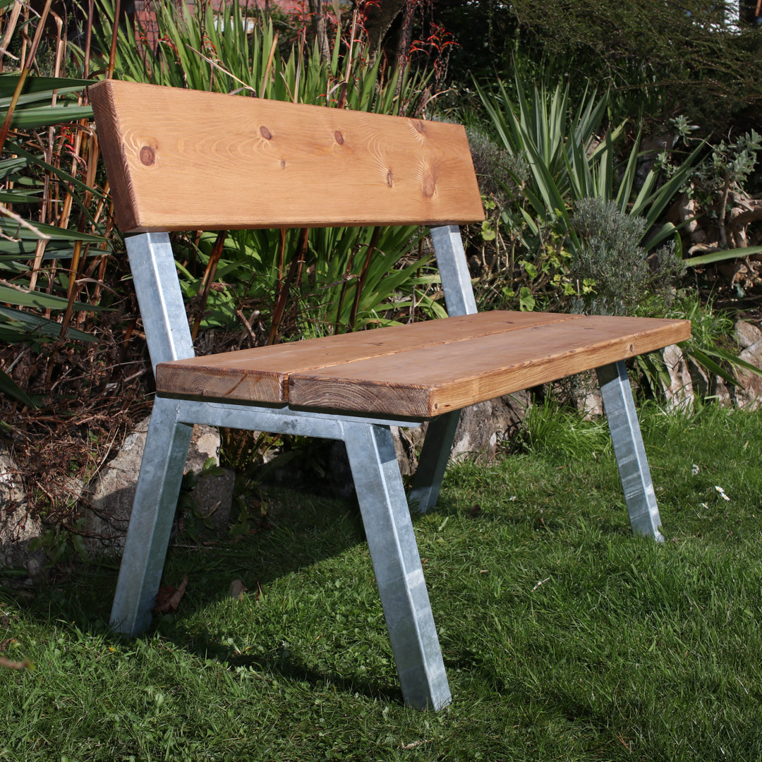 Extra Chunky Garden Bench With Back - Chunk Five