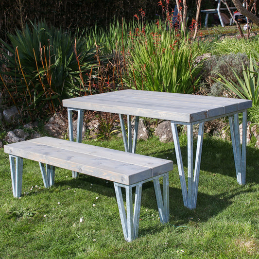 Extremely Chunky Garden Table - Chunkiest Hairpin