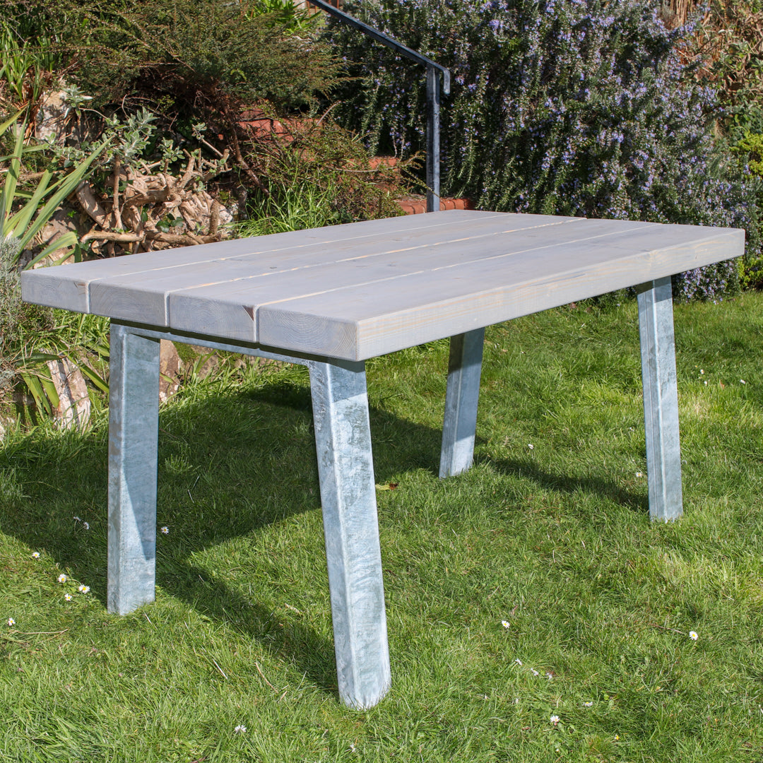 Extremely Chunky Garden Table - Chunk Five